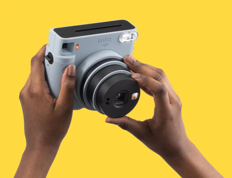 bubblelens. SquareShot — Fujifilm Instax SQ1