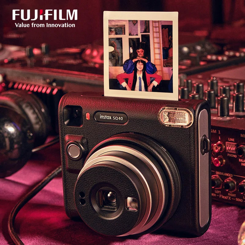 Fujifilm Instax Square SQ40